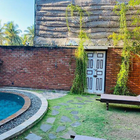 Thaprobana Villa Tangalle - Private Villa Екстер'єр фото