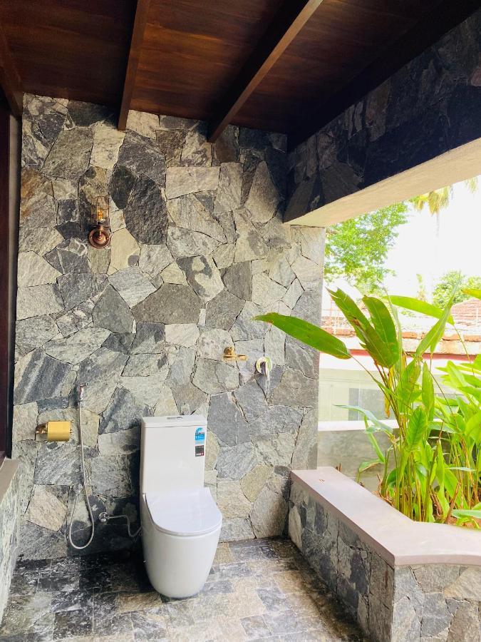 Thaprobana Villa Tangalle - Private Villa Екстер'єр фото