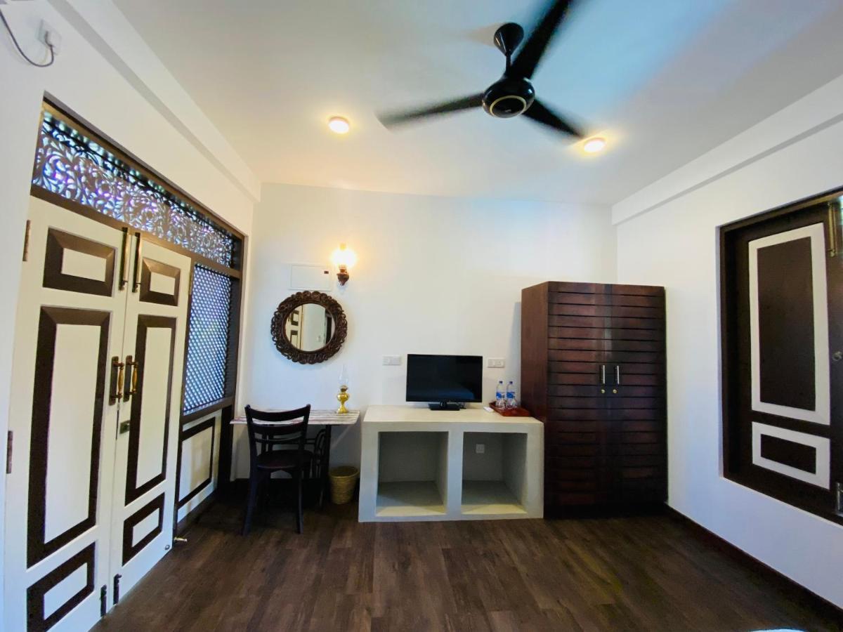 Thaprobana Villa Tangalle - Private Villa Екстер'єр фото
