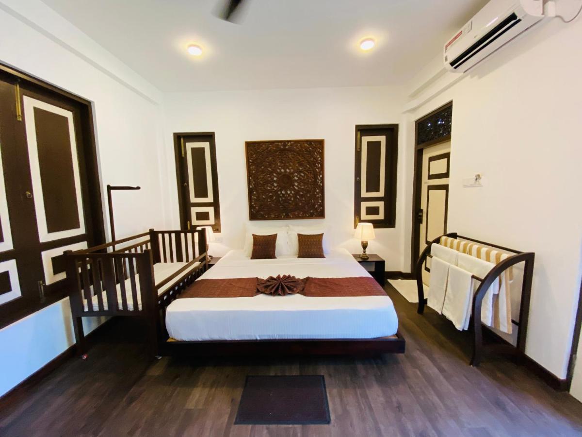 Thaprobana Villa Tangalle - Private Villa Екстер'єр фото
