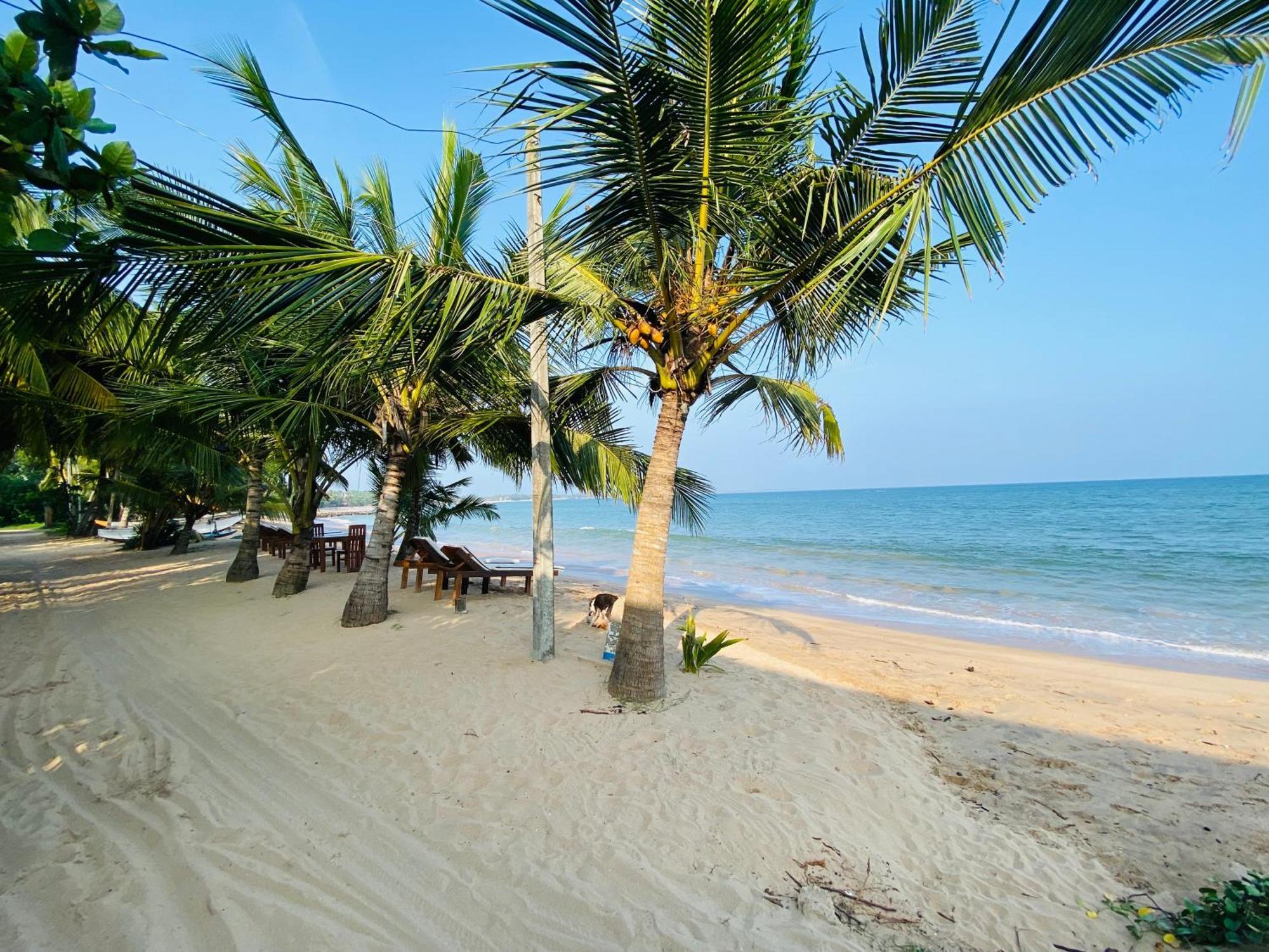 Thaprobana Villa Tangalle - Private Villa Екстер'єр фото