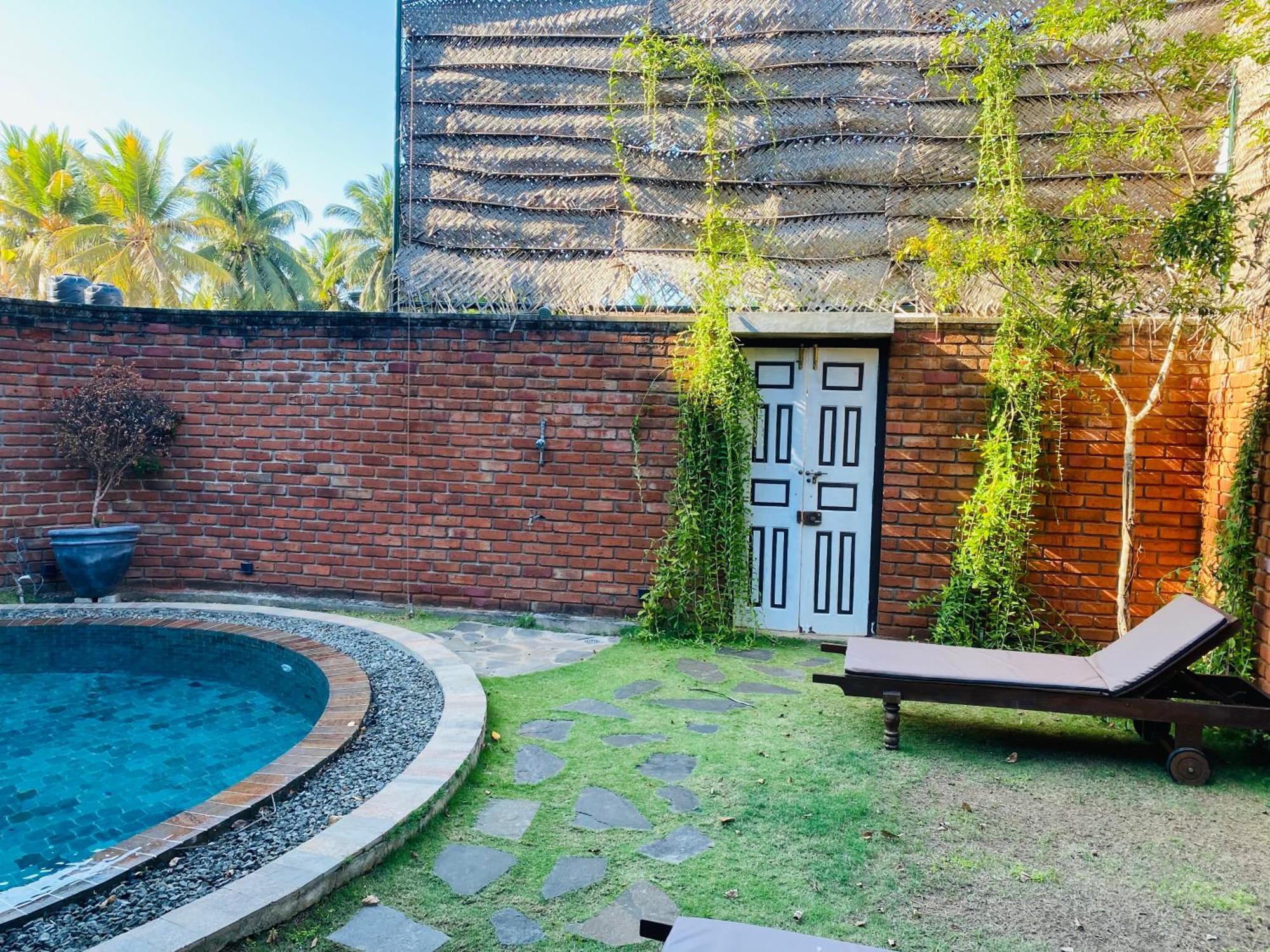 Thaprobana Villa Tangalle - Private Villa Екстер'єр фото